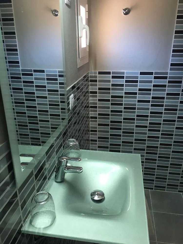 ホテル Hostal Lido エル・アレナル 0*,  スペイン