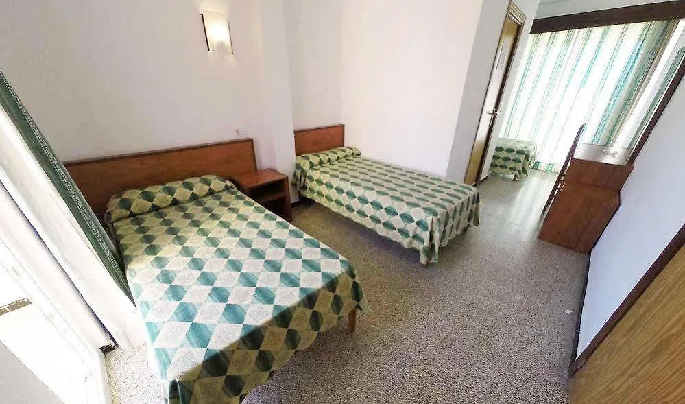 ホテル Hostal Lido エル・アレナル